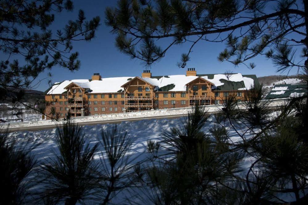 โฮป เลก ลอดจ์ แอนด์ อินดอร์ วอเตอร์พาร์ค Hotel คอร์ตแลนด์ ภายนอก รูปภาพ